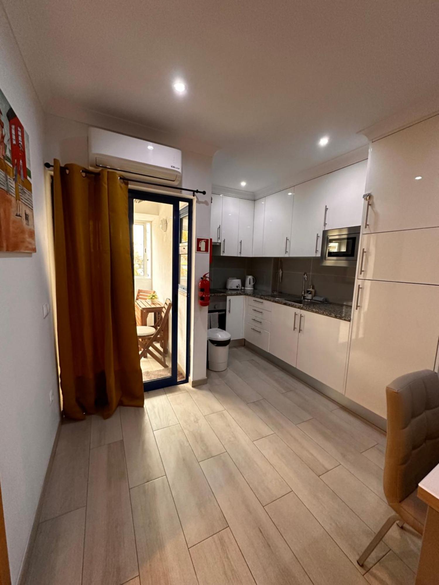 Charming Apartment In Portimao Wi-Fi/Ac ภายนอก รูปภาพ